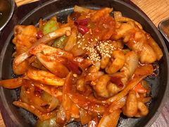 辣炒鸡爪-包装马车·韩国料理·포장마차