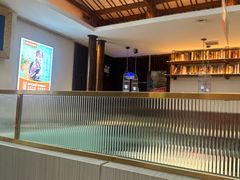 -阿瓦山寨·湘菜现炒·剁椒鱼头王(咸阳总店)