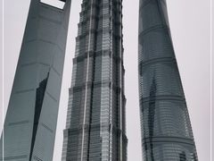 -陆家嘴空中步行连廊