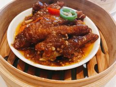 蜜汁蒸凤爪-白天鹅宾馆-宏图府餐厅