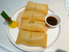 蔬汁鸡丝炸春卷-蘩楼(南京西路中信泰富店)