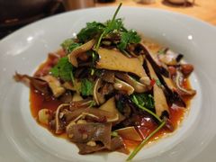 凉拌猪耳-费大厨辣椒炒肉(万家丽一店)