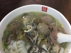 -潮镇老尾牛杂(环城西路店)