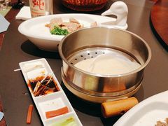 -双湖园·地标武汉菜(黄鹤楼解放路店)
