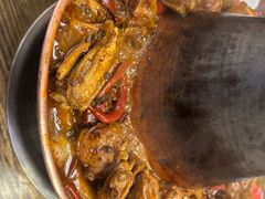 -超越炭火牛蛙火锅鸡(河东店)
