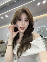 -YOUNG漾沙龙