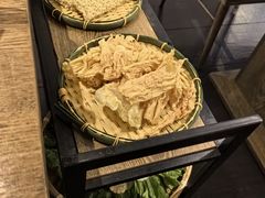 -尚尚仙·酸汤猪手·猪肚鸡火锅(华联万柳购物中心店)