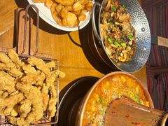 -雀舞云南菜(天津天河城购物中心店)