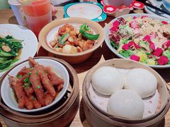 -潮粥荟·潮汕砂锅粥(朝阳大悦城店)