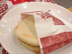 优质肉夹馍-秦香陕西食府(华贸天地店)