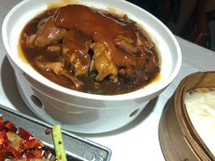 金丝小枣煨肘-乾园(世纪都会店)