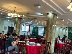 大堂-山海关清和浑锅店