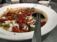 -姚姚酸菜鱼·金戈戈香港豉油鸡(喜荟城联名店)