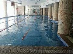 -格易美游泳馆健身房(新昆仑店)