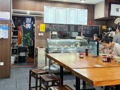 -何太太馄饨面铺(大浒东苑店)