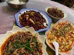 -洪霞餐馆