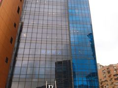 -上海龙之梦万丽酒店