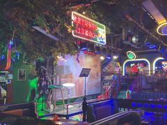 -路边边.炒菜烧烤.音乐餐厅(良乡长虹店)