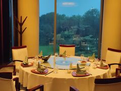 -粤尚腾香居中餐厅(首都机场希尔顿店)