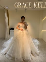 -GRACE KELLY婚纱与礼服(天津店)