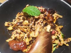 擂辣椒烧手撕鸡-吃饭皇帝大(合生汇店)
