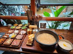 -银米·云南传统过桥米线(双廊黑金冠店)