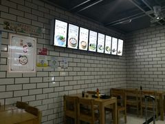 -百年尹氏汤包(环球美食荟店)