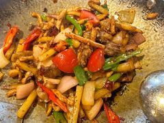 -富正毅三下锅·湘西韵味(天门山索道店)
