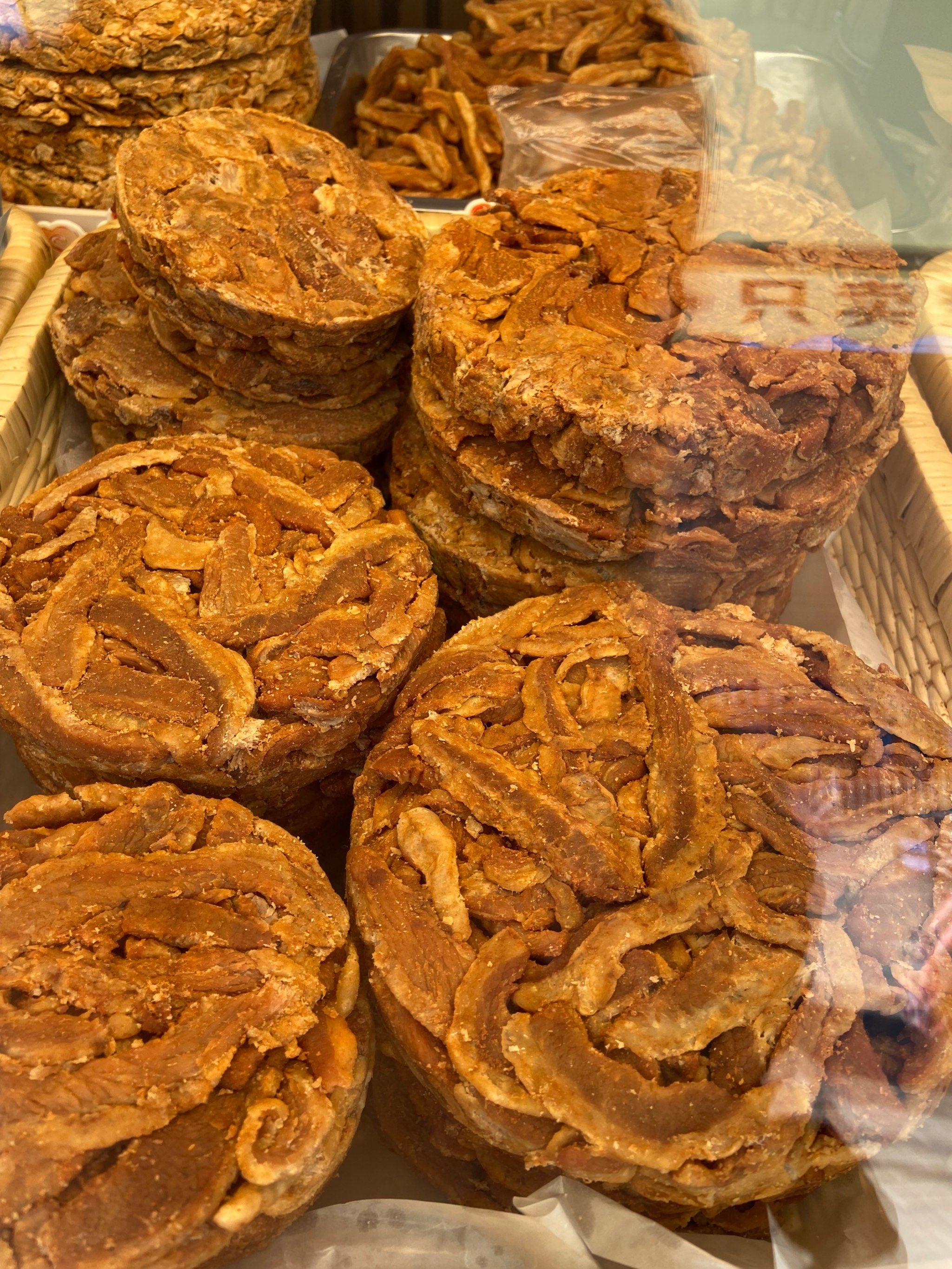 青岛旅行必备特产,送人有面儿天花板!