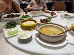 -品悦酒店(三林古镇店)