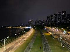 -南京眼步行桥