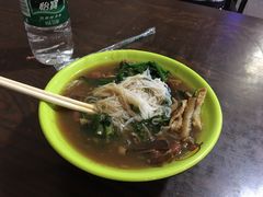 -胡仕光陵水酸粉