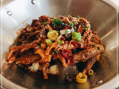-张大师鸭爪爪特色干锅(南湖店)