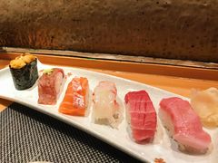 中脂-泉寿司(万科公园店)