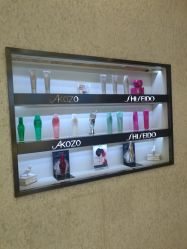 -AKOZO Beauty Salon