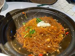 -费大厨辣椒炒肉(高铁吾悦广场店)