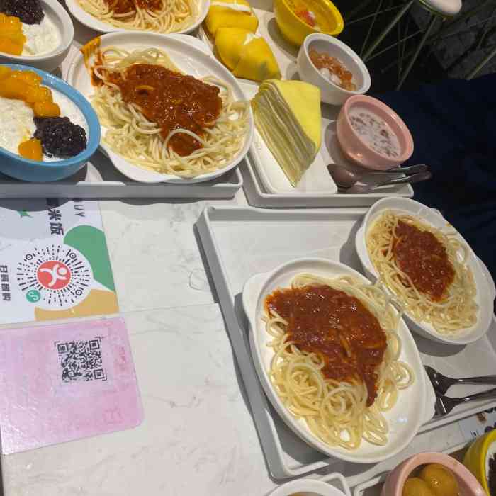 拾光·小碗甜品(太古里店)-"[薄荷]环境:店面比较小,店里座位排布.