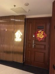 -涂tu指甲日式美甲美睫店