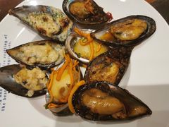 -四海一家自助餐(益田假日广场店)