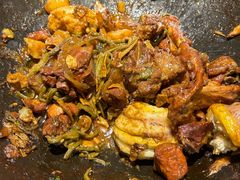-万里闯关东铁锅炖菜馆(高新旗舰店)