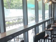 -星巴克(西藏路店)