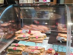 -巴黎贝甜(大宁国际商业广场店)
