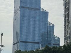 -珠海拱北口岸智选假日酒店