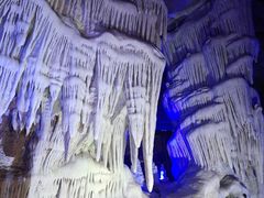 -泰安地下龙宫景区