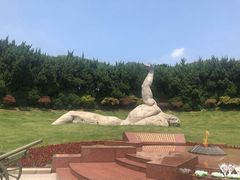 -上海市龙华烈士陵园
