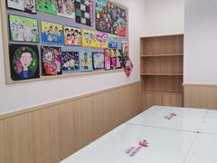 -缤纷鸟美术书法(汉神购物广场校区)