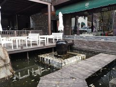 -Local泰莲庭(虹鳟鱼店)