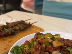 -乡村馕坑肉·烧烤·新疆菜·本地人更爱吃(阿勒泰首店)