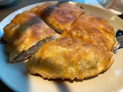 特色烤饼拼盘-肖四女乐山跷脚牛肉(世博源店)