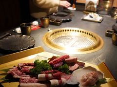 -铭牛烧肉·和牛海鲜自助(高新月牙湖店)